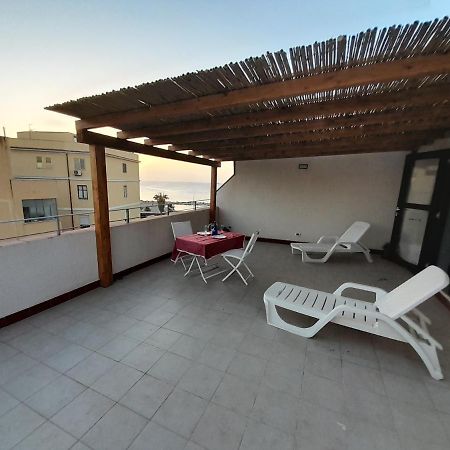 Case Vacanze "Residenze Trapanesi" Trapani Exterior foto